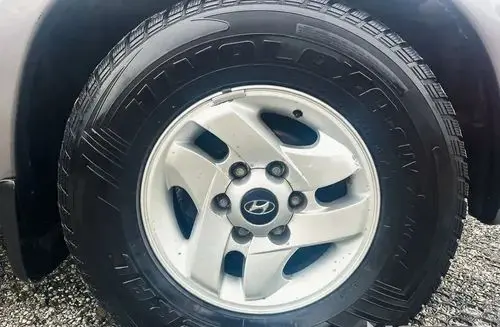 HYUNDAI Terracan 