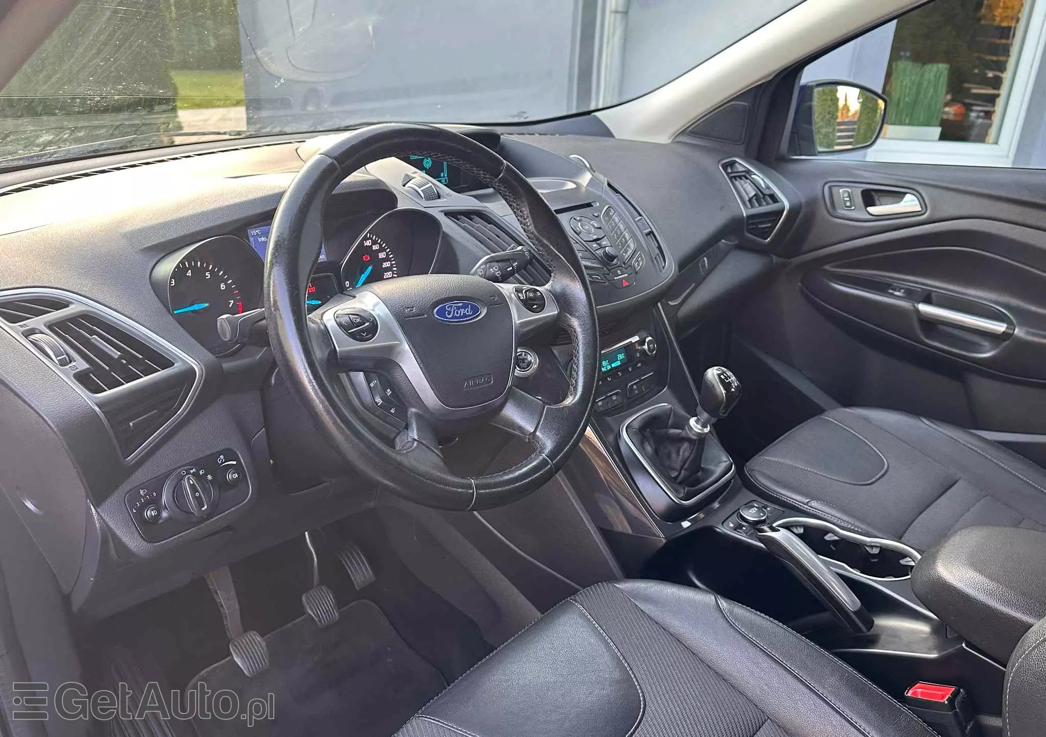 FORD Kuga 1.5 EcoBoost 2x4 Titanium