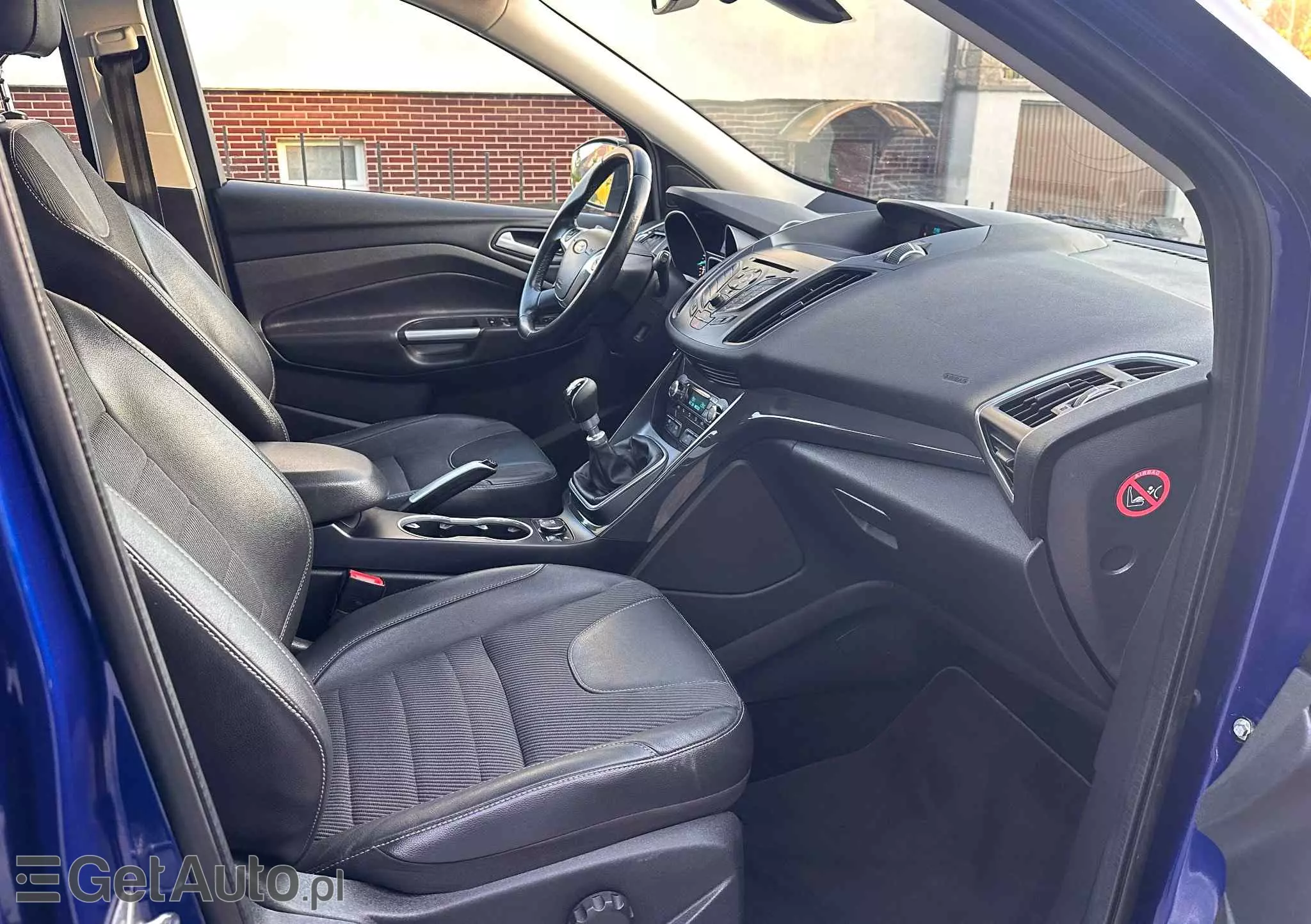 FORD Kuga 1.5 EcoBoost 2x4 Titanium