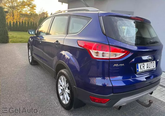 FORD Kuga 1.5 EcoBoost 2x4 Titanium