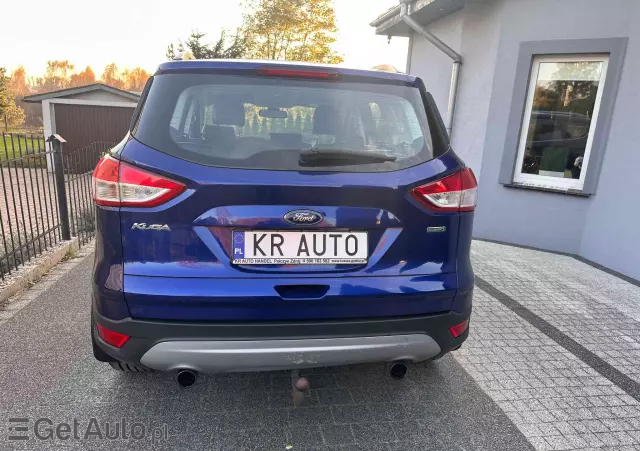 FORD Kuga 1.5 EcoBoost 2x4 Titanium