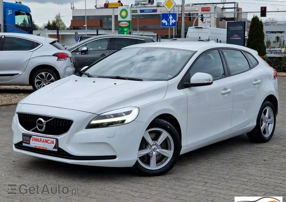 VOLVO V40 D2 Drive-E Kinetic