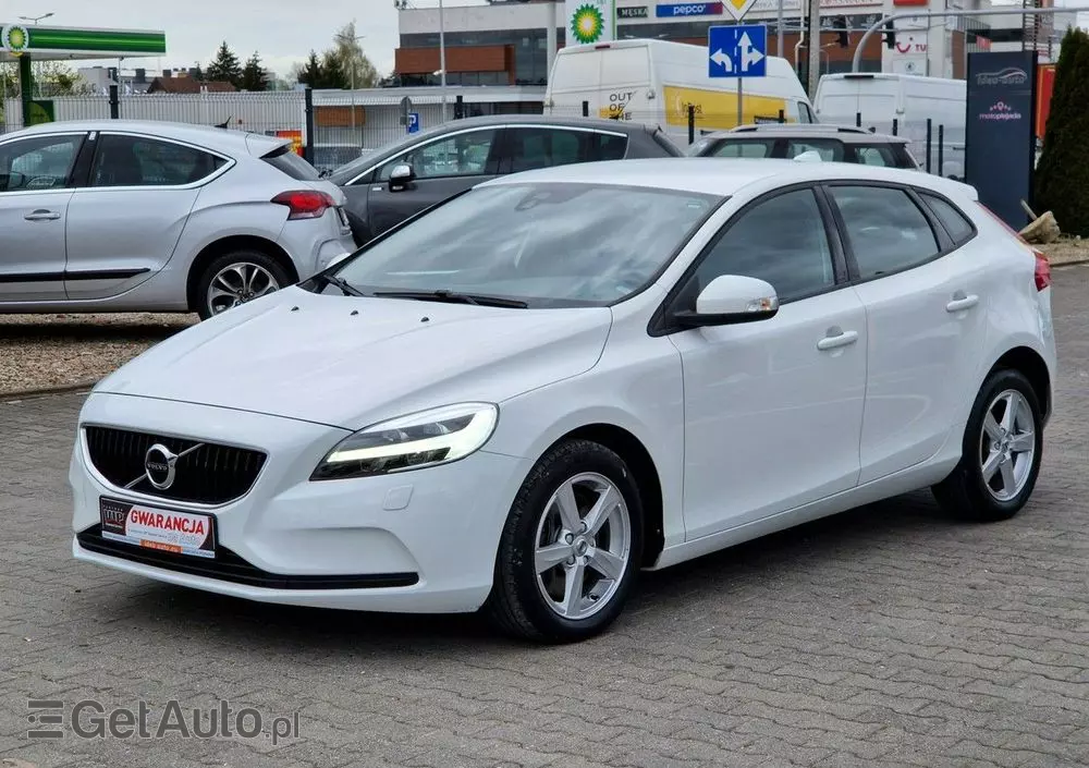 VOLVO V40 D2 Drive-E Kinetic