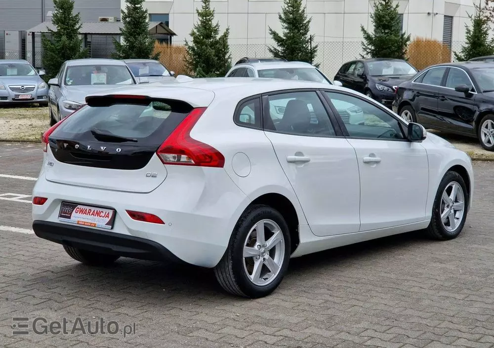 VOLVO V40 D2 Drive-E Kinetic