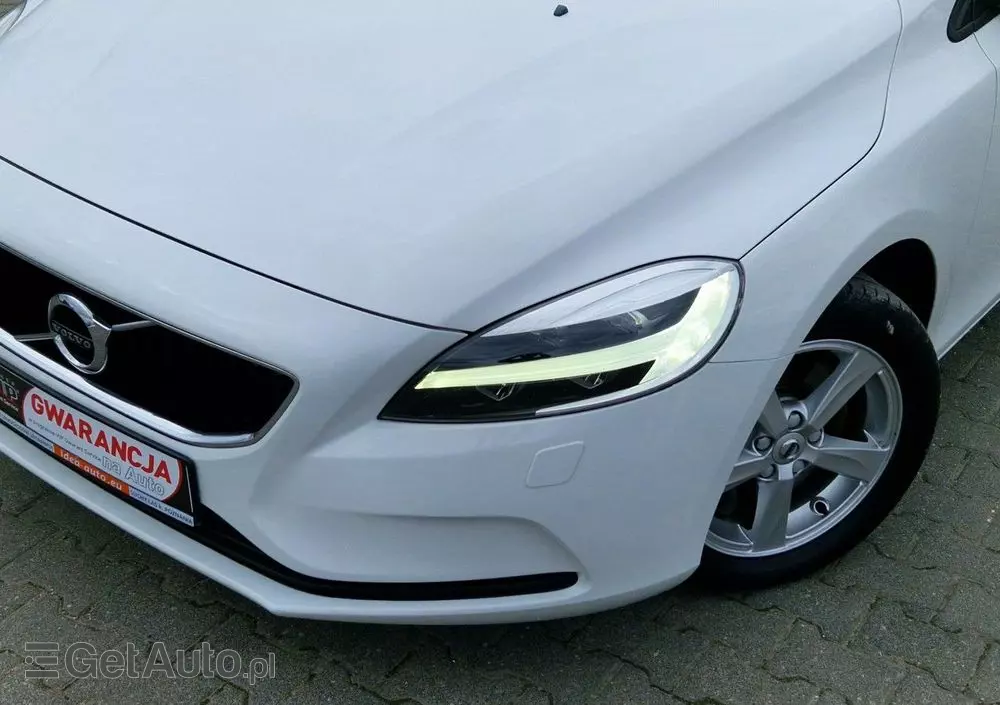 VOLVO V40 D2 Drive-E Kinetic