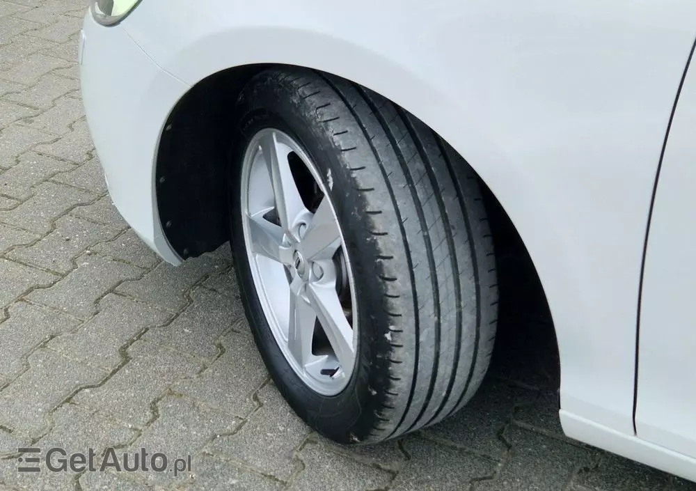 VOLVO V40 D2 Drive-E Kinetic