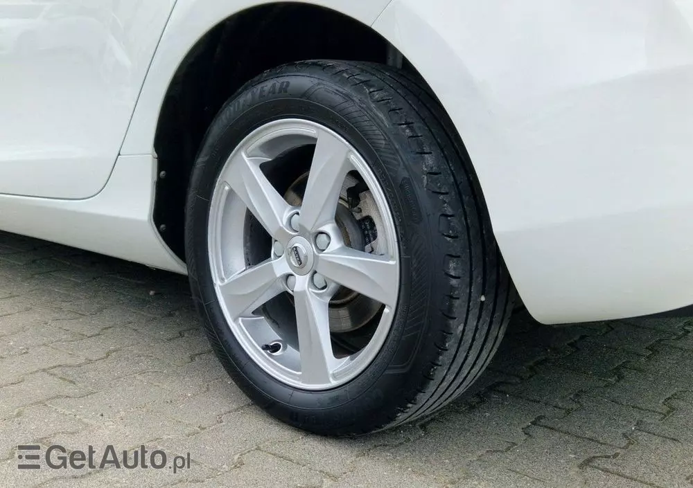 VOLVO V40 D2 Drive-E Kinetic