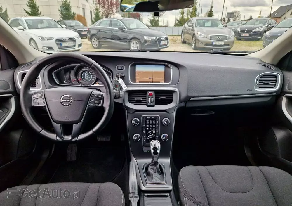VOLVO V40 D2 Drive-E Kinetic