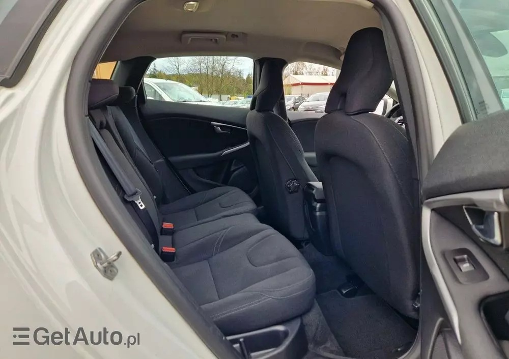 VOLVO V40 D2 Drive-E Kinetic