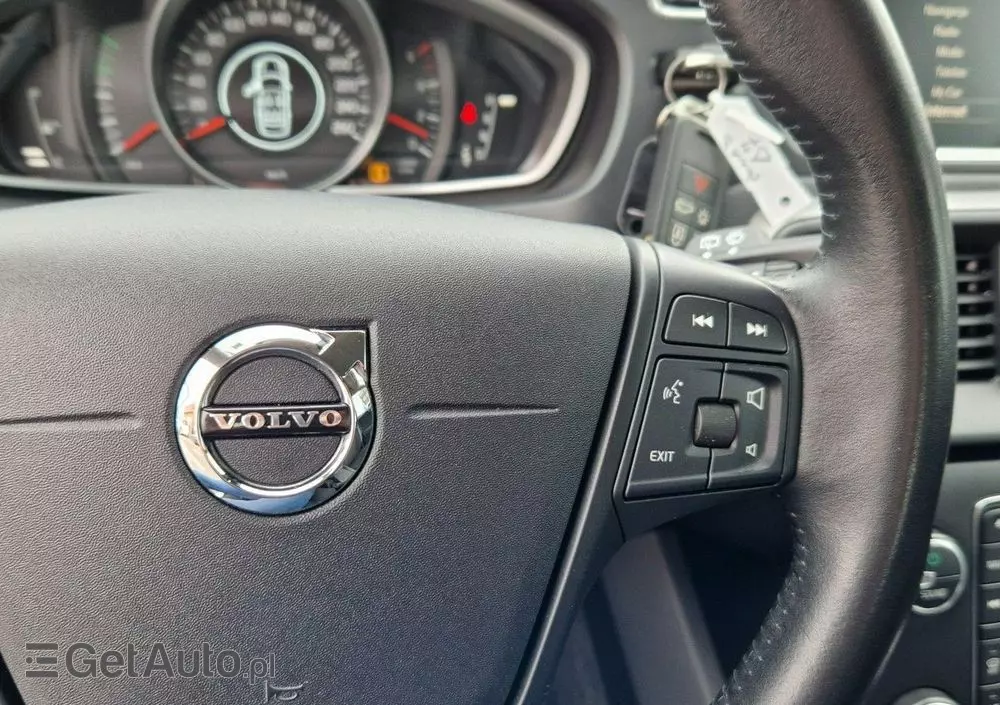 VOLVO V40 D2 Drive-E Kinetic