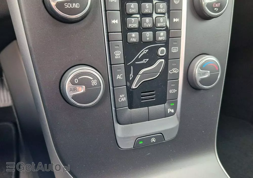 VOLVO V40 D2 Drive-E Kinetic