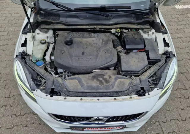 VOLVO V40 D2 Drive-E Kinetic