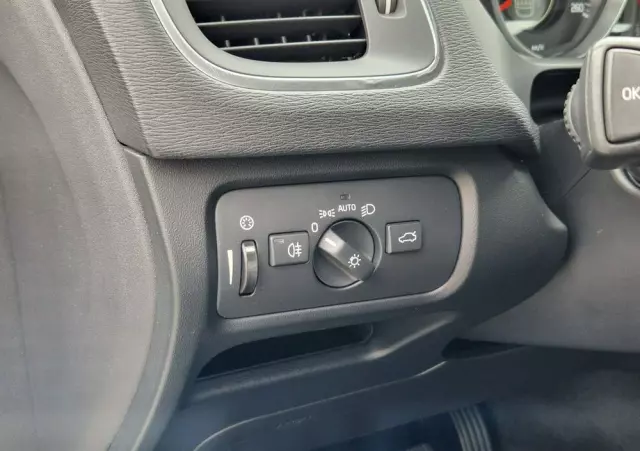 VOLVO V40 D2 Drive-E Kinetic