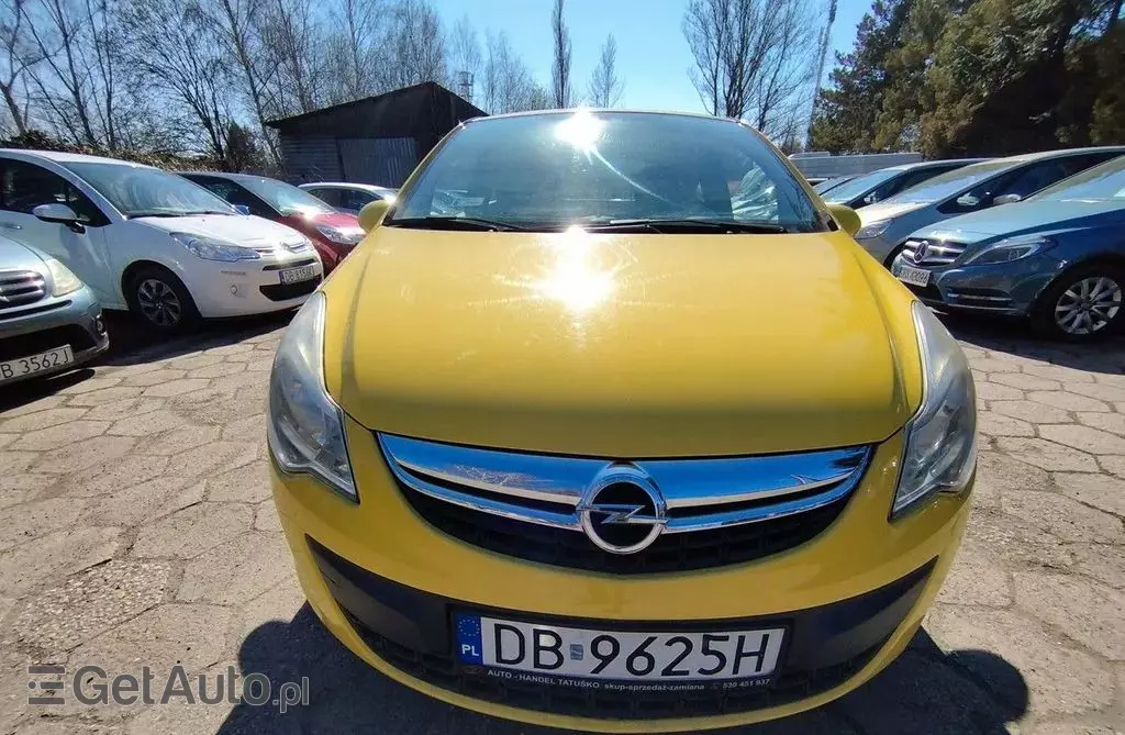 OPEL Corsa 