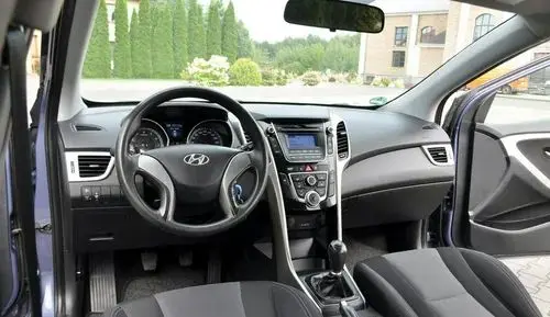 HYUNDAI I30 