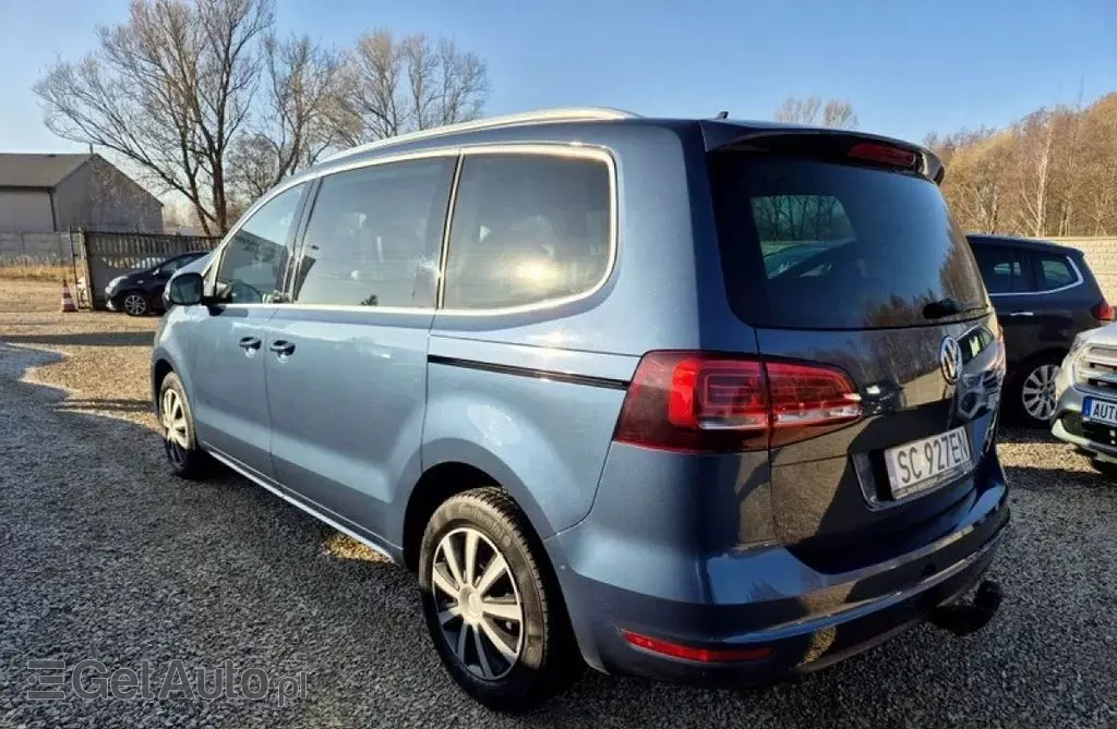 VOLKSWAGEN Sharan 