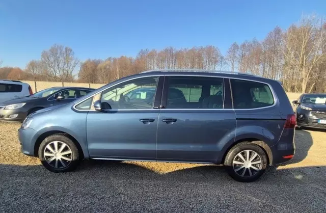 VOLKSWAGEN Sharan 
