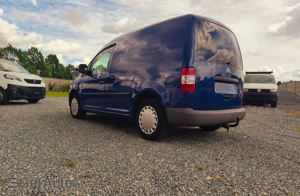 VOLKSWAGEN Caddy 