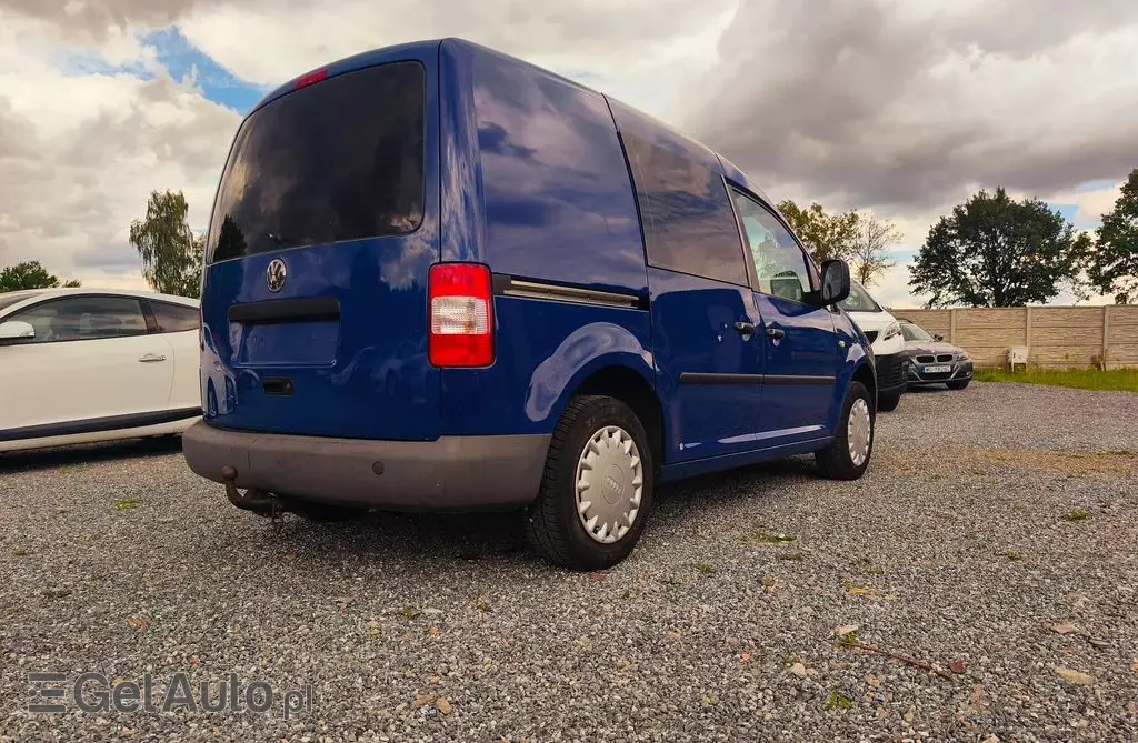 VOLKSWAGEN Caddy 