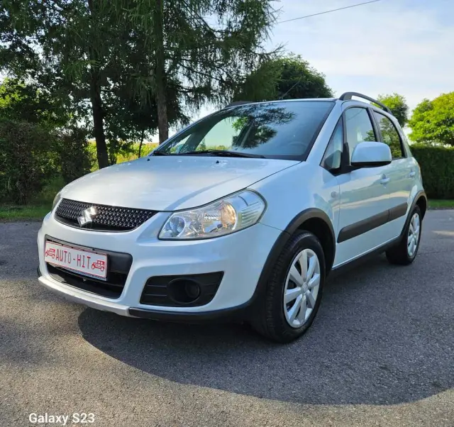 SUZUKI SX4 1.6 VVT 4x2 Comfort