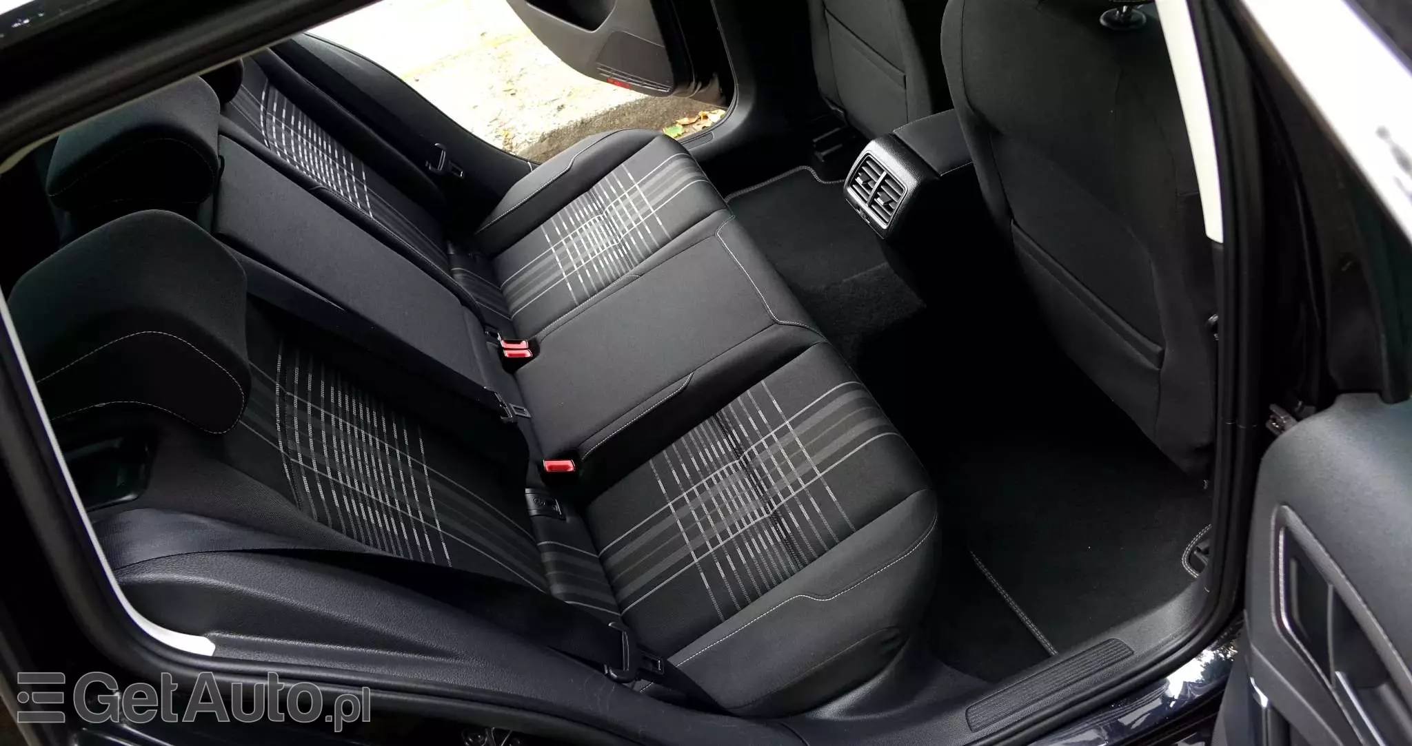 VOLKSWAGEN Golf 1.6 TDI BlueMotion Technology DSG Lounge