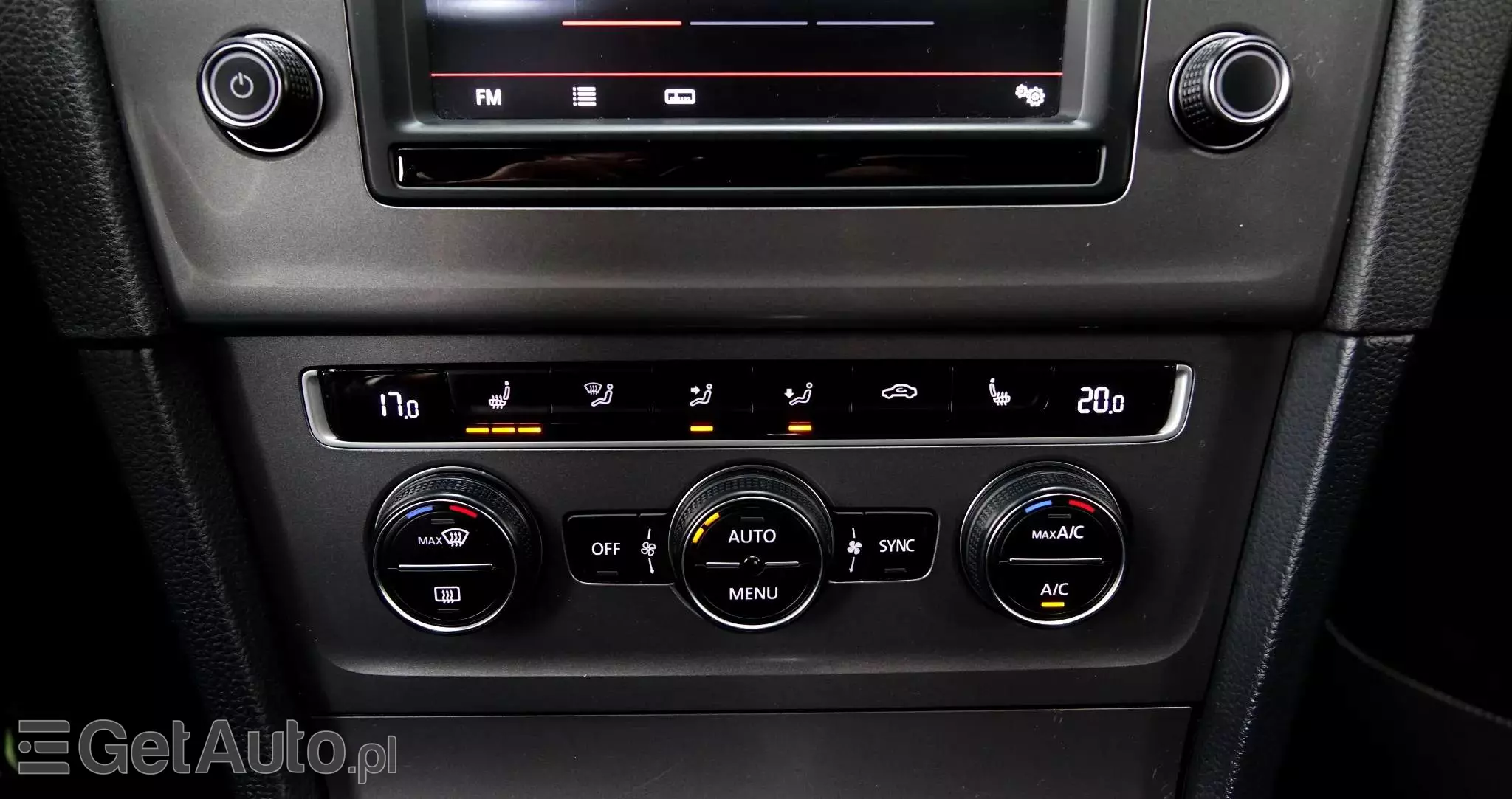 VOLKSWAGEN Golf 1.6 TDI BlueMotion Technology DSG Lounge