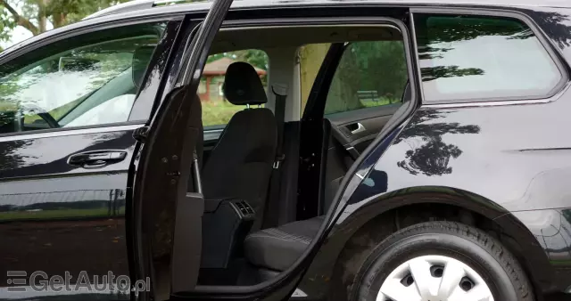 VOLKSWAGEN Golf 1.6 TDI BlueMotion Technology DSG Lounge