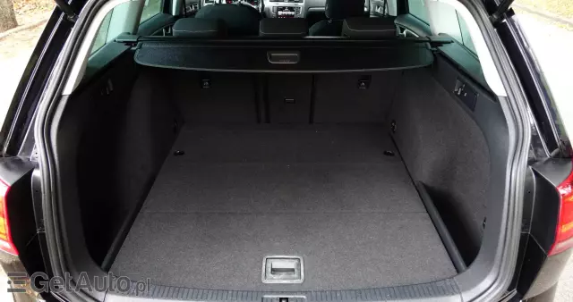 VOLKSWAGEN Golf 1.6 TDI BlueMotion Technology DSG Lounge