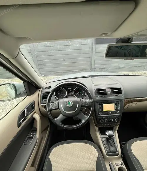 SKODA Yeti 