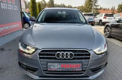 AUDI A4 