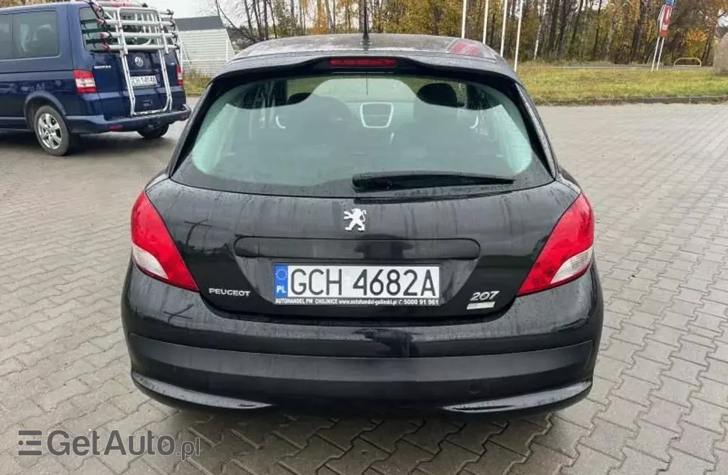 PEUGEOT 207 