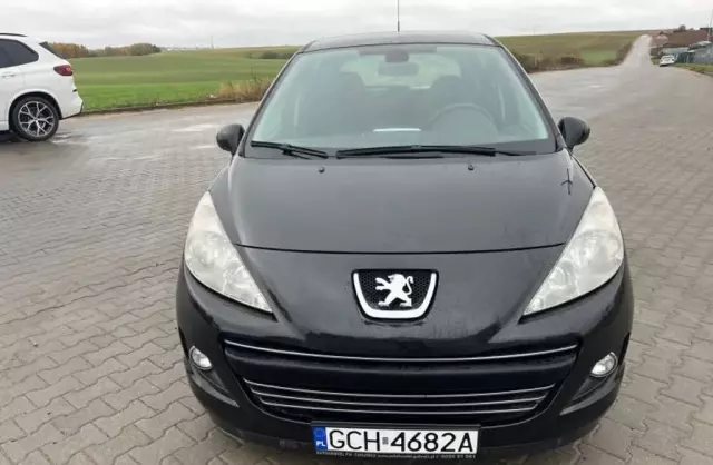 PEUGEOT 207 