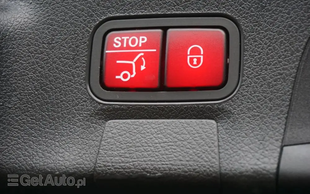 MERCEDES-BENZ CLA 220 d AMG Line 8G-DCT