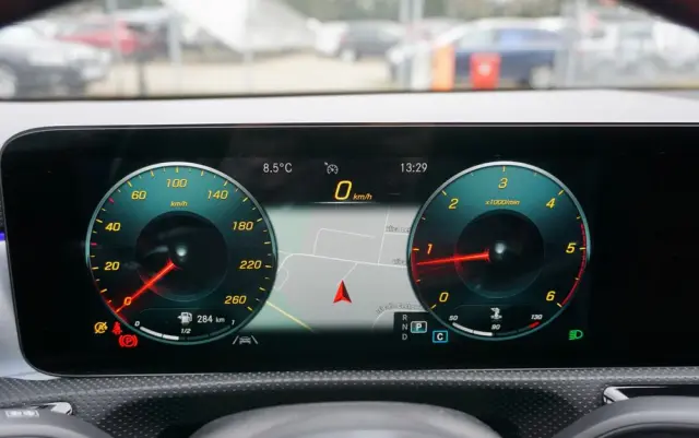 MERCEDES-BENZ CLA 220 d AMG Line 8G-DCT