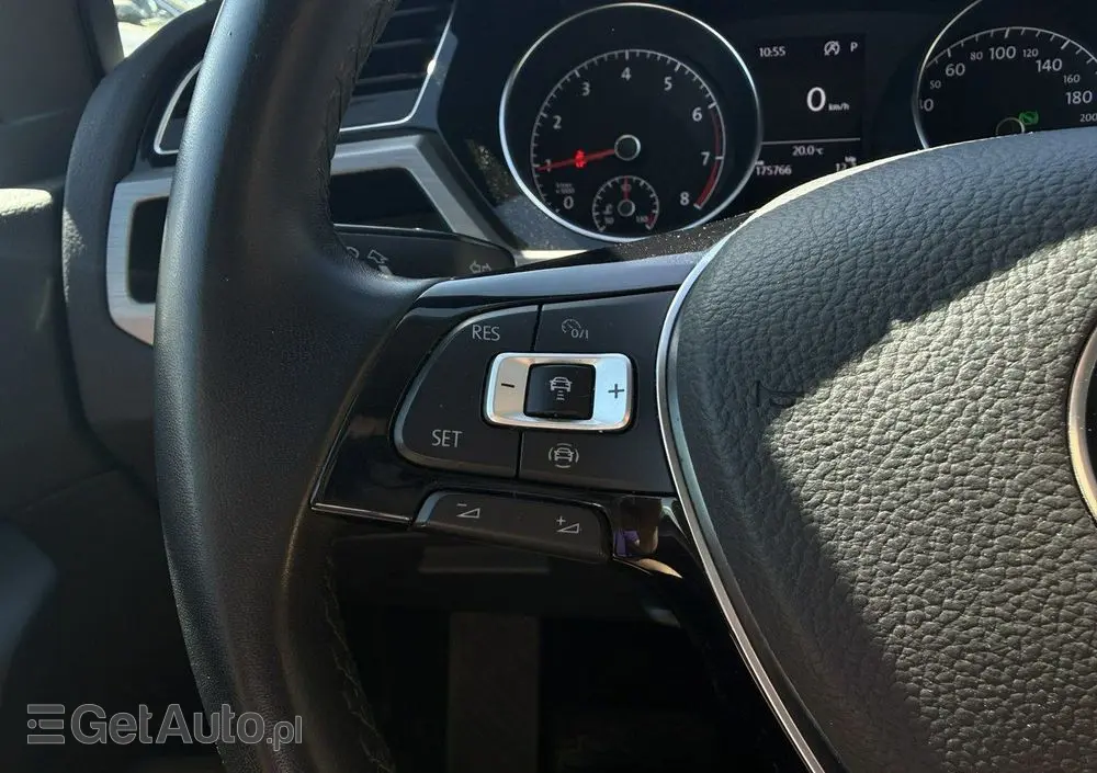 VOLKSWAGEN Touran 1.5 TSI EVO Comfortline DSG