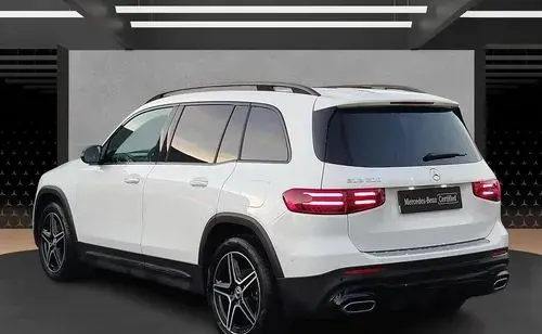 MERCEDES-BENZ GLB 