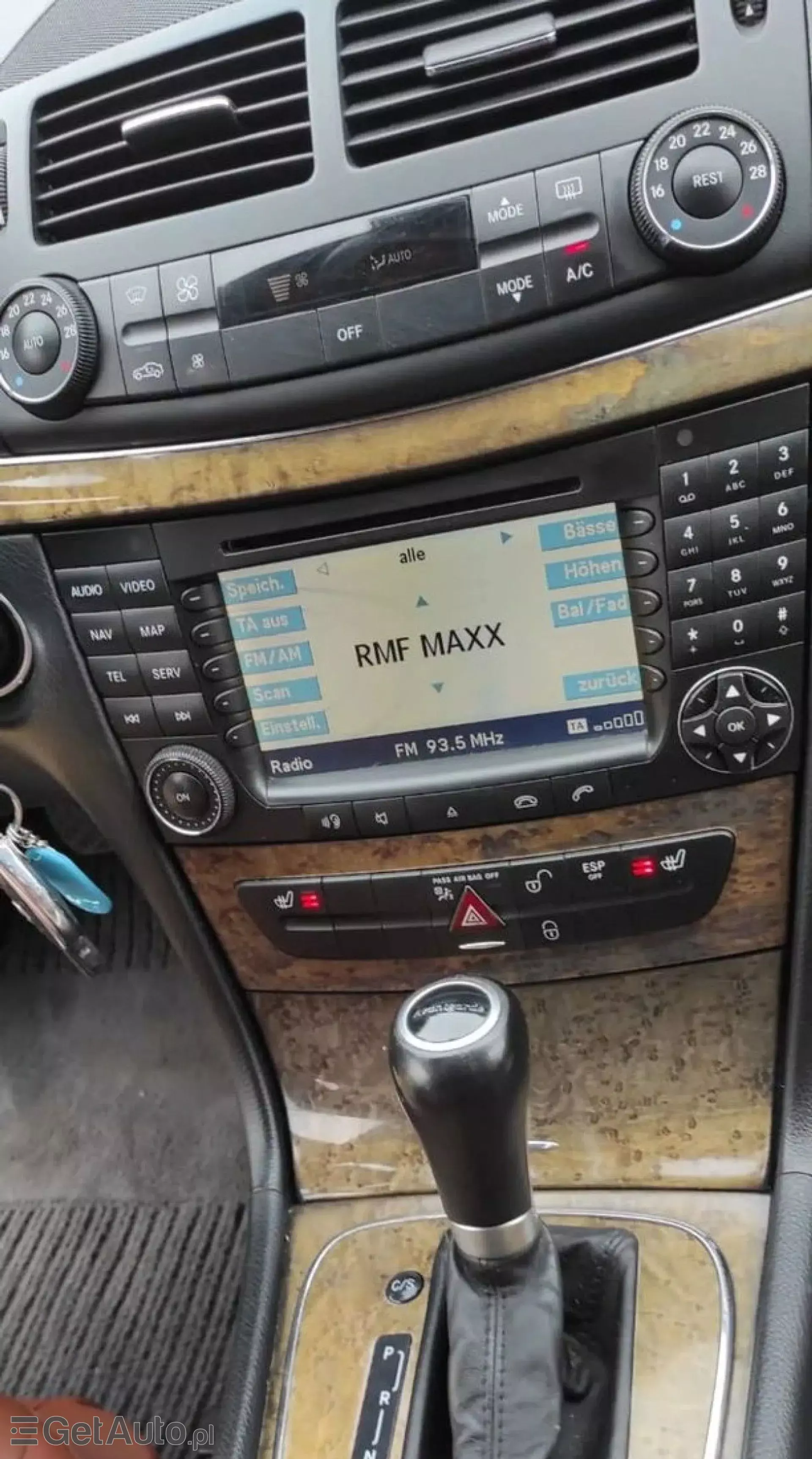 MERCEDES-BENZ Klasa E 