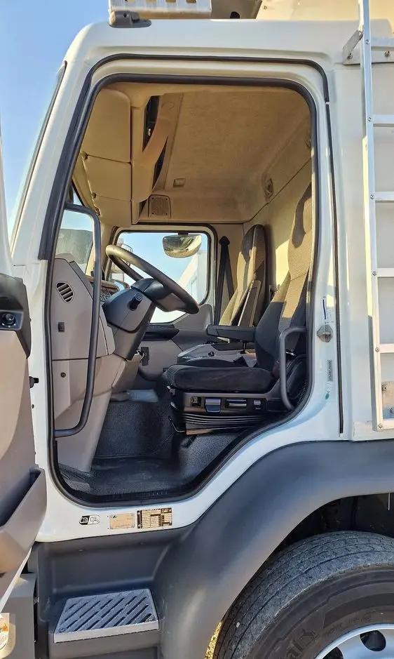 DAF LF 18.250 4x2 Chłodnia Carrier 1150 mono 