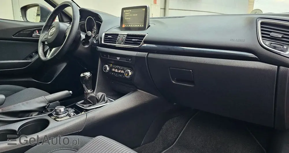 MAZDA 3 SKYACTIV-G 120 Exclusive-Line