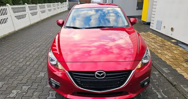 MAZDA 3 SKYACTIV-G 120 Exclusive-Line