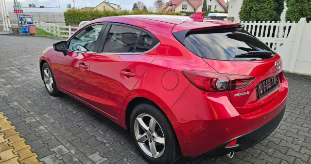 MAZDA 3 SKYACTIV-G 120 Exclusive-Line