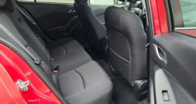 MAZDA 3 SKYACTIV-G 120 Exclusive-Line