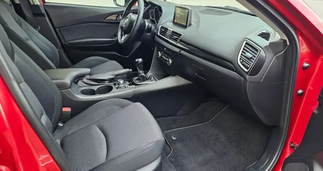 MAZDA 3 SKYACTIV-G 120 Exclusive-Line