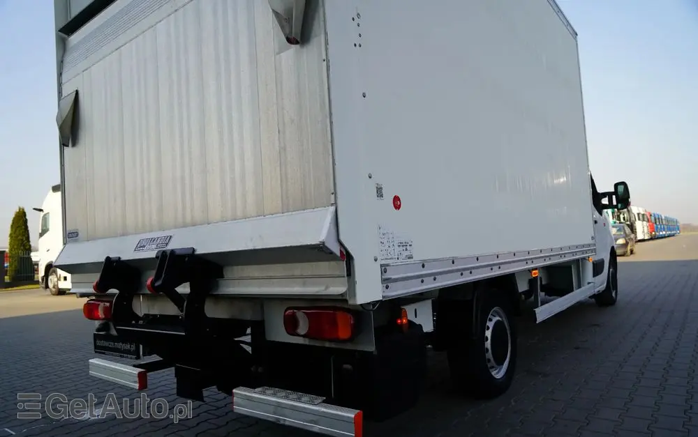RENAULT MASTER  / KONTENER 4,25 M / WINDA DHOLLANDIA / SPROWADZONY 