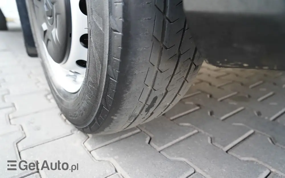 RENAULT MASTER  / KONTENER 4,25 M / WINDA DHOLLANDIA / SPROWADZONY 