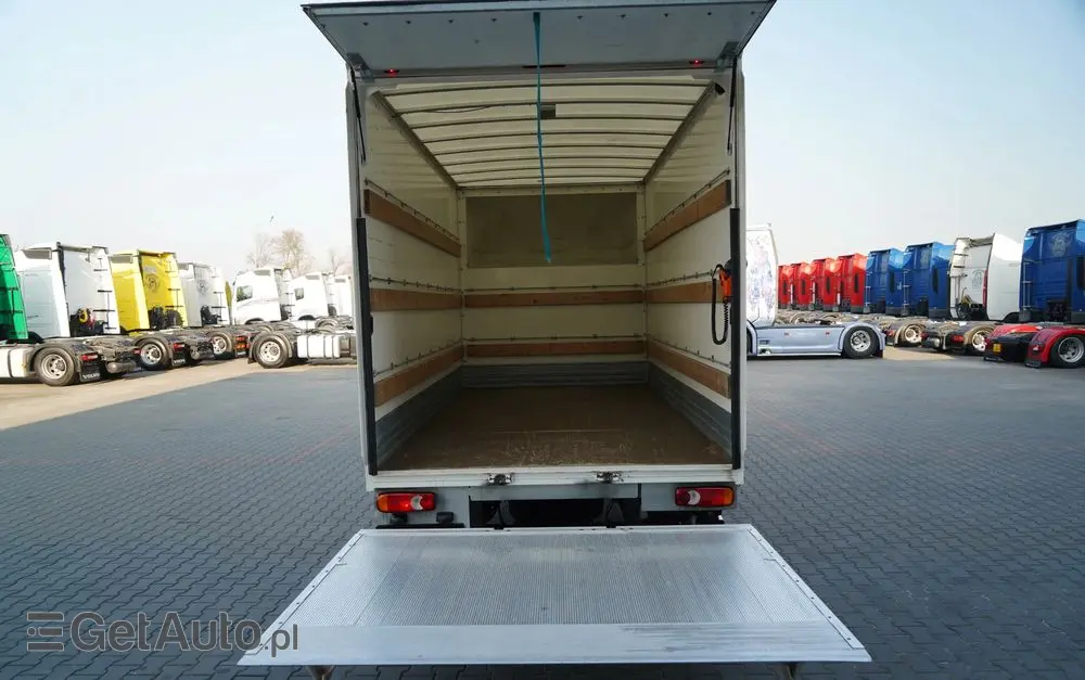 RENAULT MASTER  / KONTENER 4,25 M / WINDA DHOLLANDIA / SPROWADZONY 