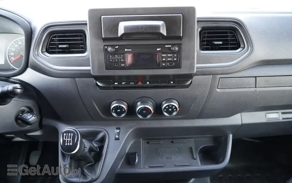 RENAULT MASTER  / KONTENER 4,25 M / WINDA DHOLLANDIA / SPROWADZONY 