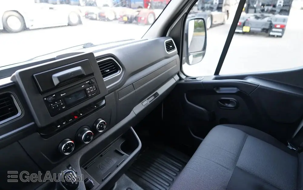 RENAULT MASTER  / KONTENER 4,25 M / WINDA DHOLLANDIA / SPROWADZONY 