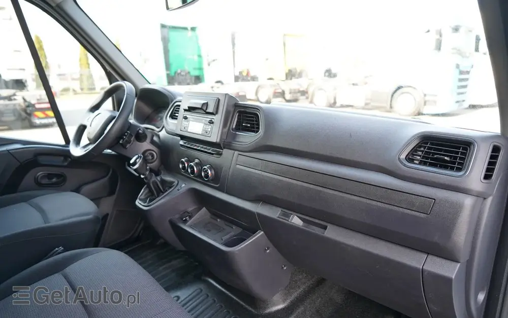 RENAULT MASTER  / KONTENER 4,25 M / WINDA DHOLLANDIA / SPROWADZONY 