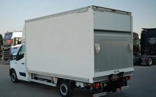 RENAULT MASTER  / KONTENER 4,25 M / WINDA DHOLLANDIA / SPROWADZONY 